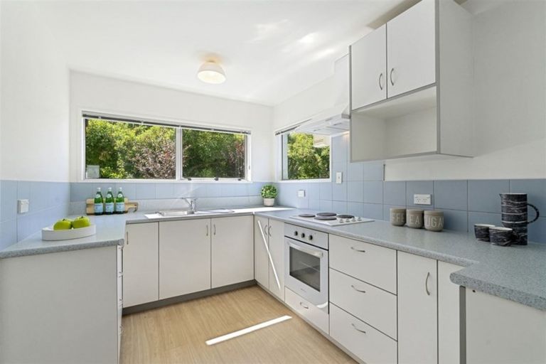 Photo of property in 107 Windermere Road, Papanui, Christchurch, 8053