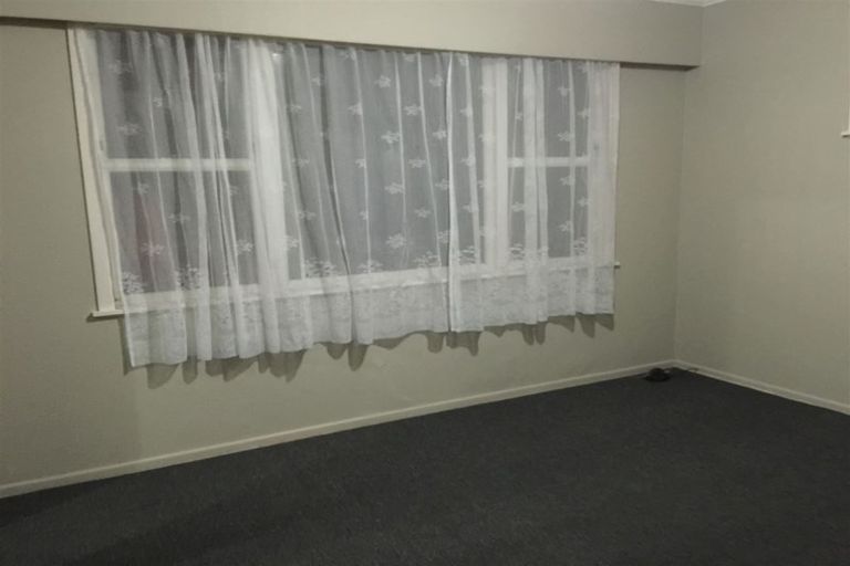 Photo of property in 54 Cramond Drive, Mangere East, Auckland, 2024