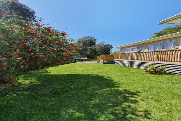Photo of property in 20 Burbank Avenue, Manurewa, Auckland, 2102