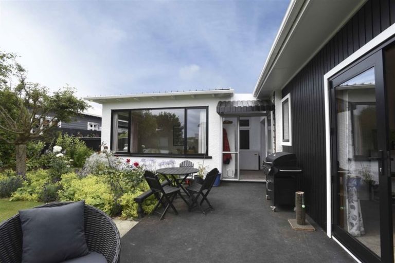 Photo of property in 16 Chapman Street, Richmond, Invercargill, 9810