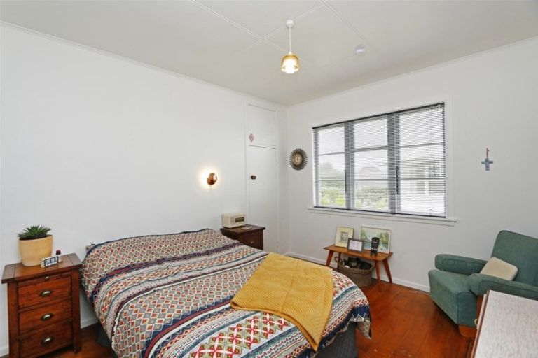 Photo of property in 88 Ihaia Road, Opunake, 4616