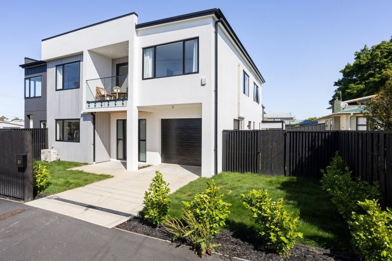 Photo of property in 32 Pulham Crescent, Queenwood, Hamilton, 3210