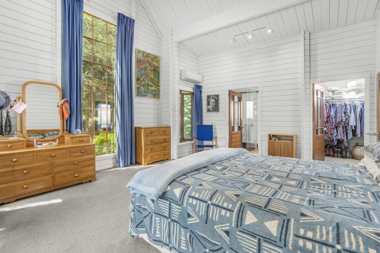 Photo of property in 66-66a Kuratawhiti Street, Greytown, 5712