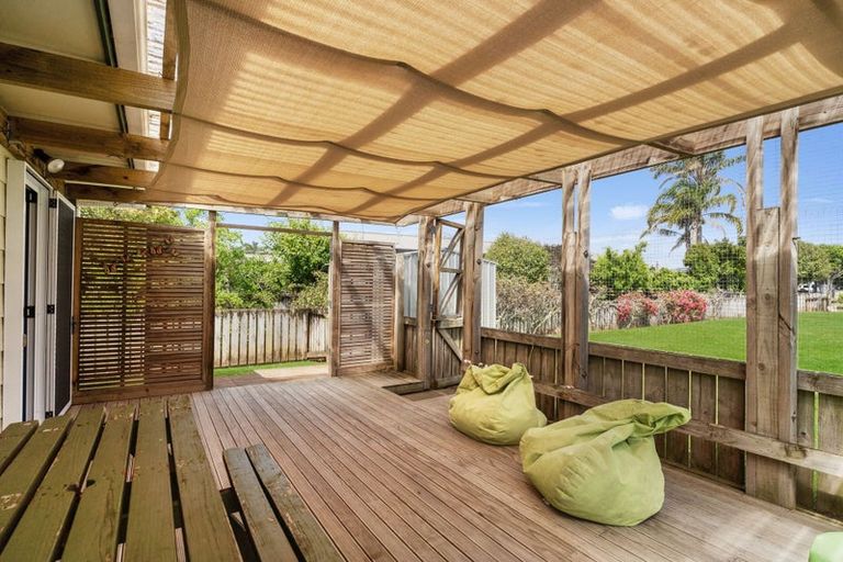 Photo of property in 15 Cook Drive, Whitianga, 3510