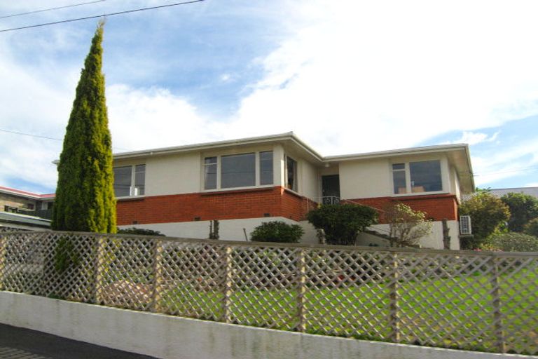 Photo of property in 2 Travis Street, Brockville, Dunedin, 9011