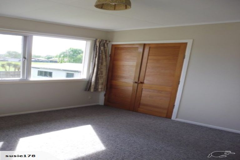 Photo of property in 28 Carlton Street, Bellevue, Tauranga, 3110