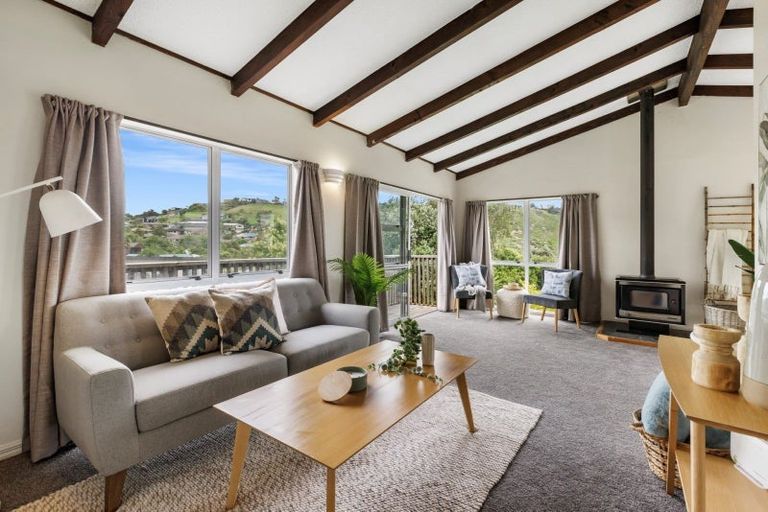 Photo of property in 84 Resolution Road, Welcome Bay, Tauranga, 3112