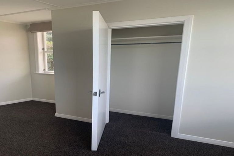 Photo of property in 304 The Esplanade, Island Bay, Wellington, 6023