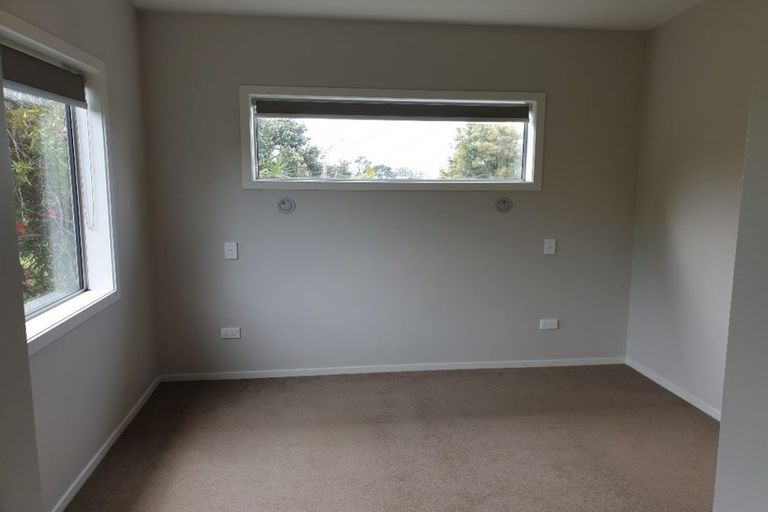 Photo of property in 34a Divich Avenue, Te Atatu South, Auckland, 0610