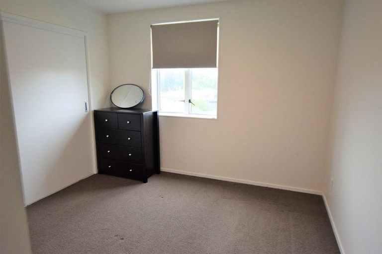 Photo of property in 75 Grove Road, Papakura, 2110