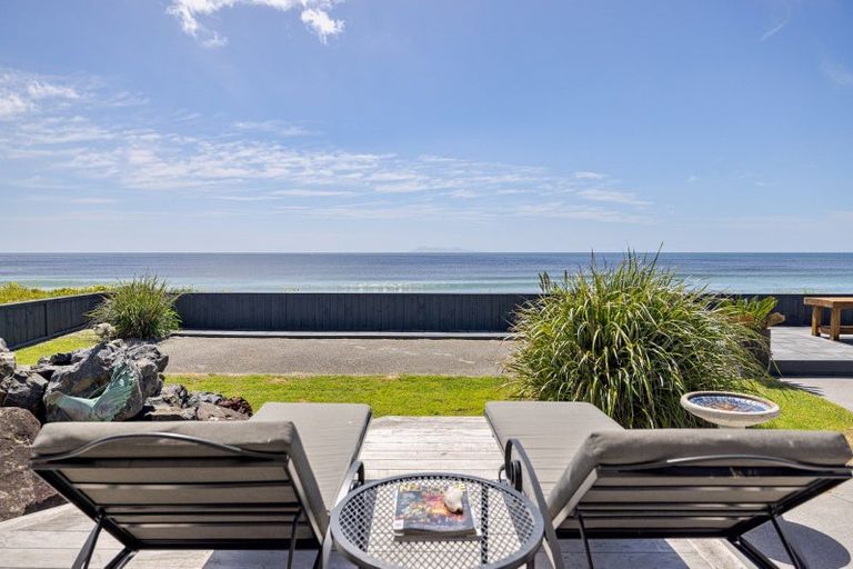 Photo of property in 17 Shaw Road, Waihi Beach, 3611
