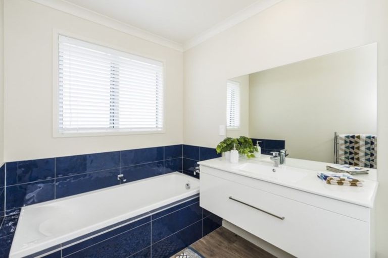 Photo of property in 15 Kara Place, Wharewaka, Taupo, 3330