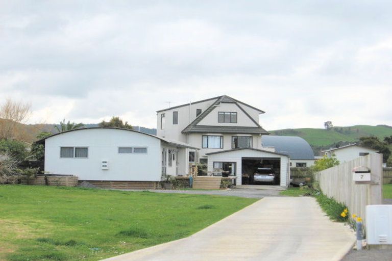 Photo of property in 7a Bruce Street, Whitianga, 3510