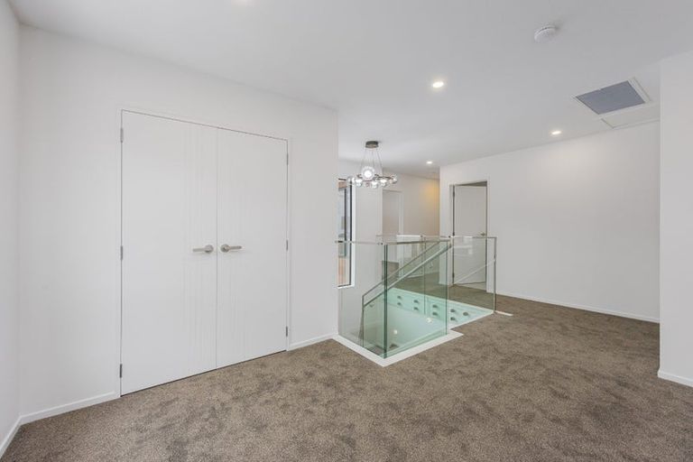 Photo of property in 3 Tagish Way, Orewa, 0931