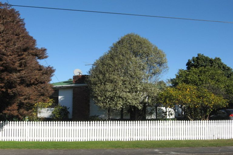 Photo of property in 27 Sheehan Avenue, Papakura, 2110