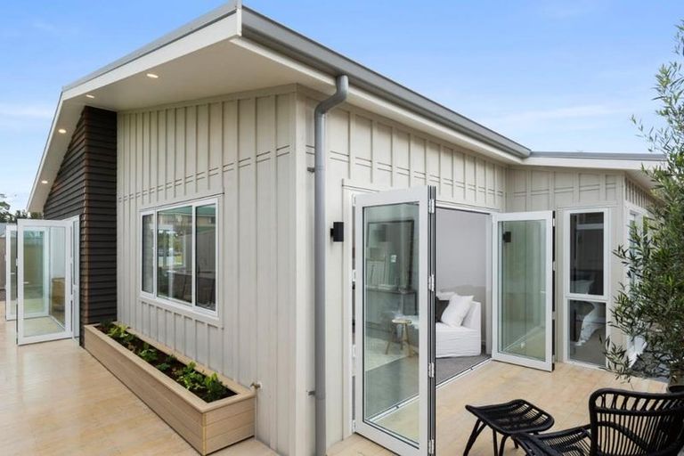 Photo of property in 2 Wescott Place, Bethlehem, Tauranga, 3110