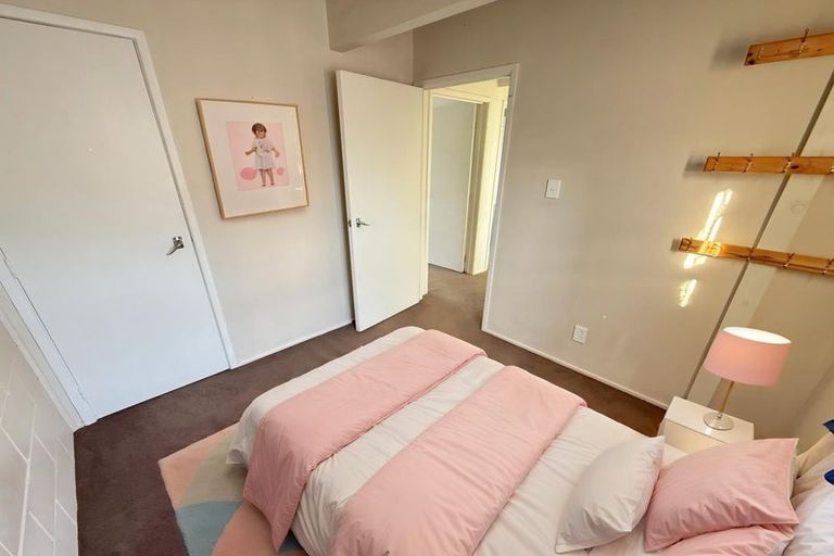 Photo of property in 1/17 Quennell Avenue, Favona, Auckland, 2024