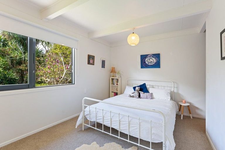 Photo of property in 44 Matai Road, Raumati South, Paraparaumu, 5032