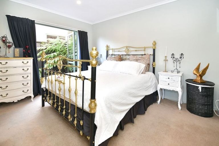 Photo of property in 30 Midshipman Court, Gulf Harbour, Whangaparaoa, 0930