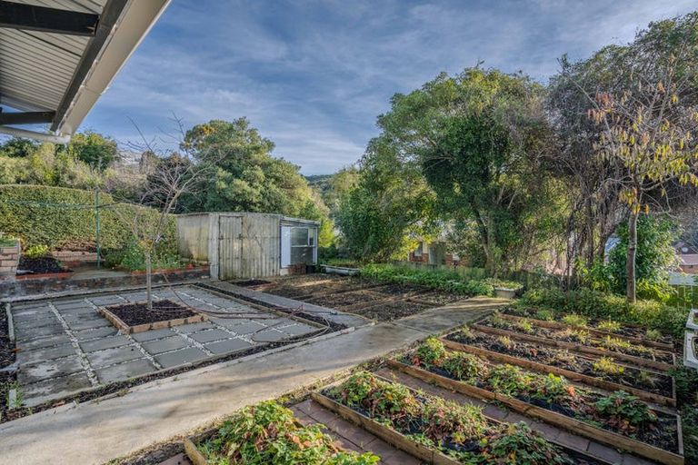 Photo of property in 94 Brockville Road, Glenross, Dunedin, 9011
