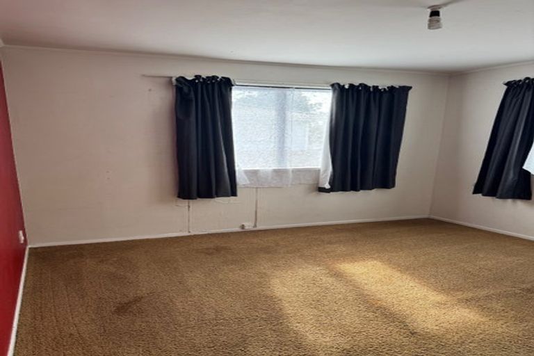 Photo of property in 23 Armada Drive, Ranui, Auckland, 0612