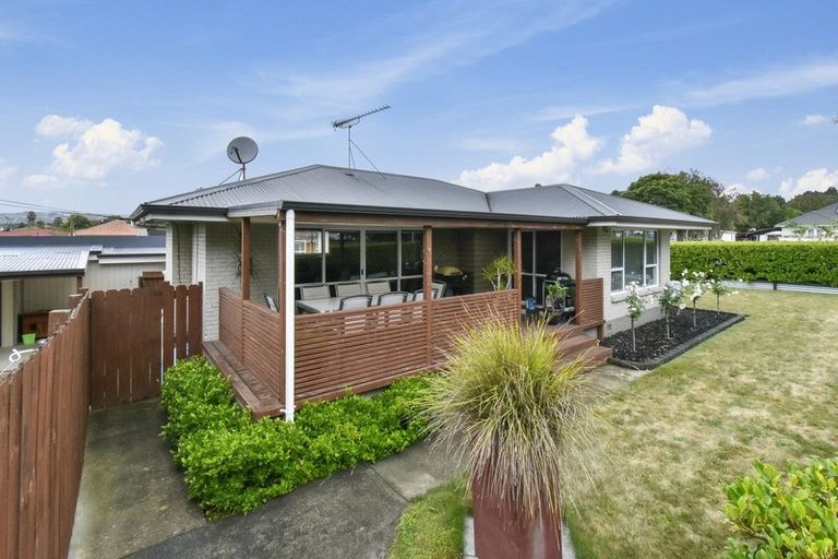 Photo of property in 5 Settlement Road, Papakura, 2110