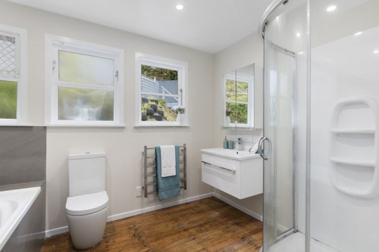 Photo of property in 19 John Street, Stokes Valley, Lower Hutt, 5019