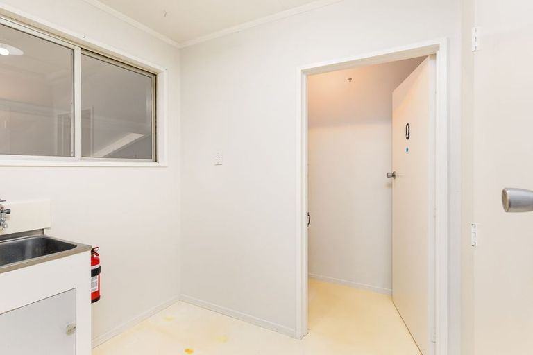 Photo of property in 11 Coronation Street, Waimate, 7924