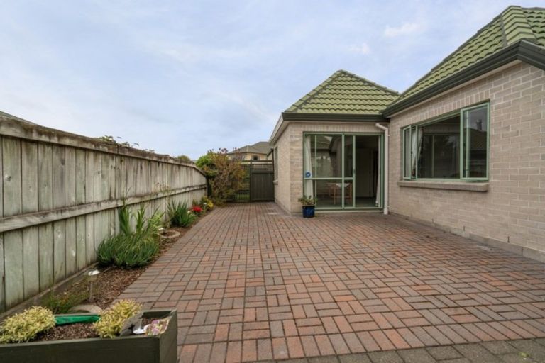 Photo of property in 1/89 Harvey Street, Waipahihi, Taupo, 3330
