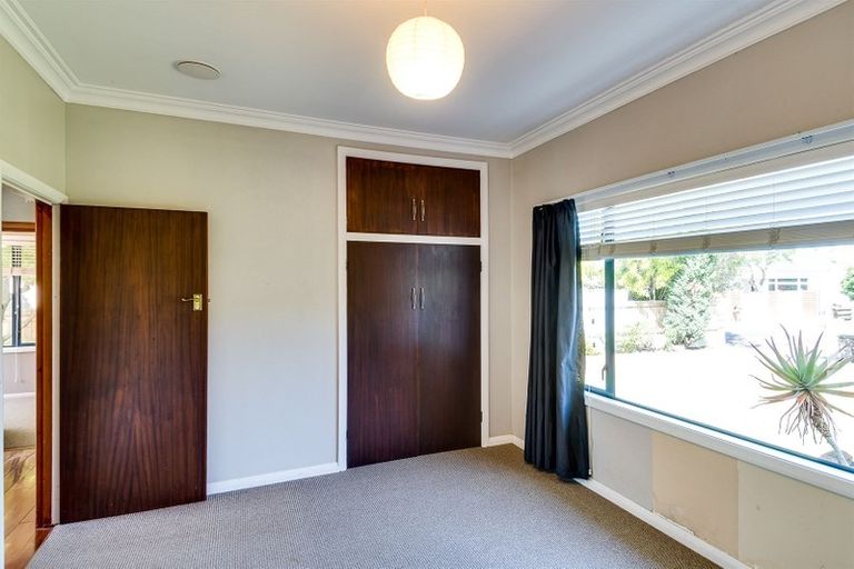 Photo of property in 23 Anzac Avenue, Onekawa, Napier, 4110