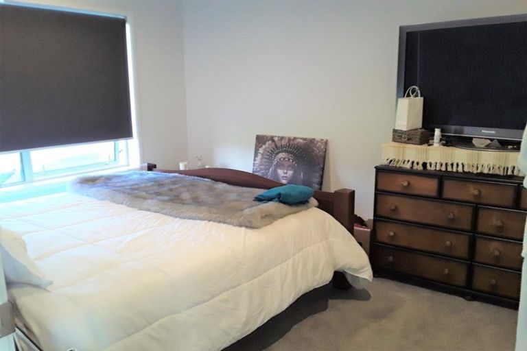 Photo of property in 1 Harry Richards Way, Pokeno, 2402