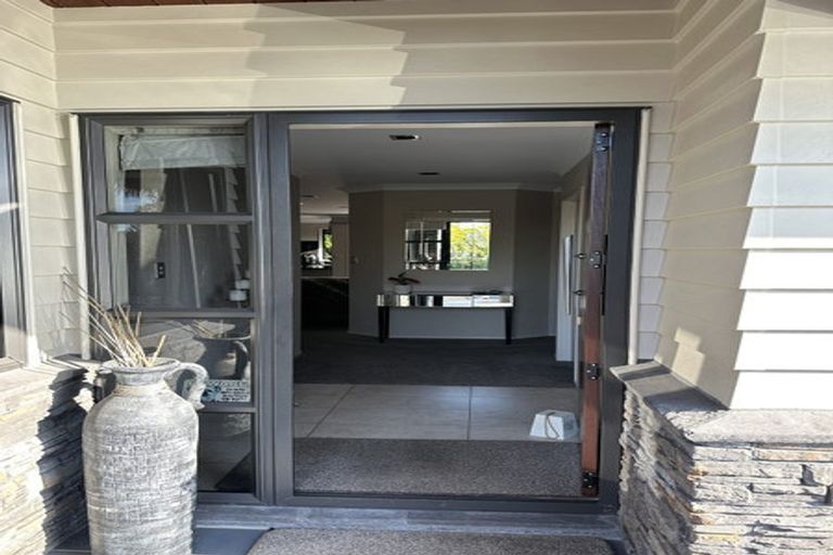 Photo of property in 39 Rowesdale Drive, Ohauiti, Tauranga, 3112