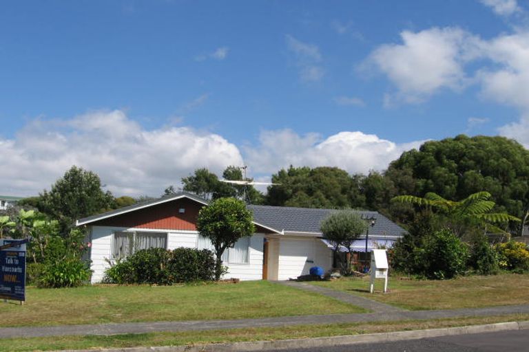 Photo of property in 12 Babington Place, Torbay, Auckland, 0630