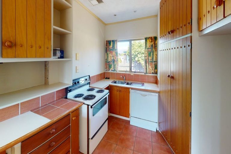 Photo of property in 3 Pluto Place, Milson, Palmerston North, 4414