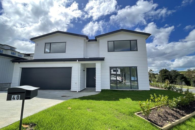 Photo of property in 40 Godfrey Drive, Orewa, 0931