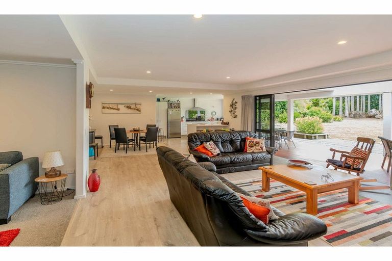 Photo of property in 37 Edkins Road, Kerikeri, 0230