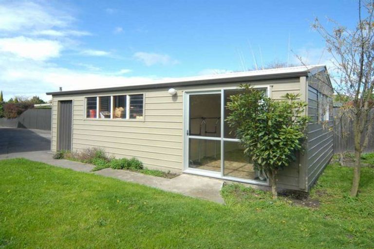 Photo of property in 28 Elliott Crescent, Havelock North, 4130