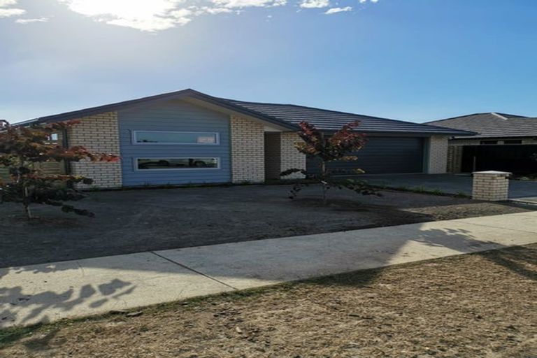 Photo of property in 61 Lydiard Drive, Rolleston, 7615