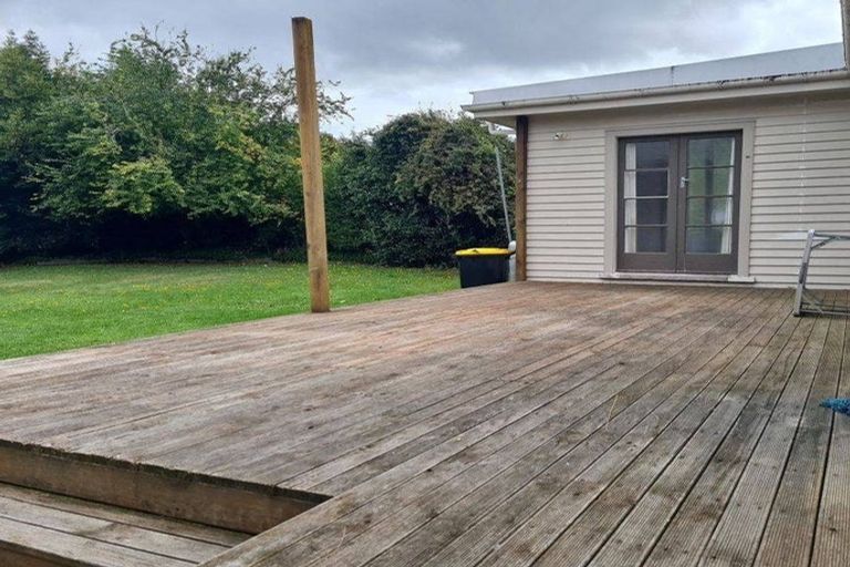 Photo of property in 17 Lansdowne Crescent, Lansdowne, Masterton, 5810