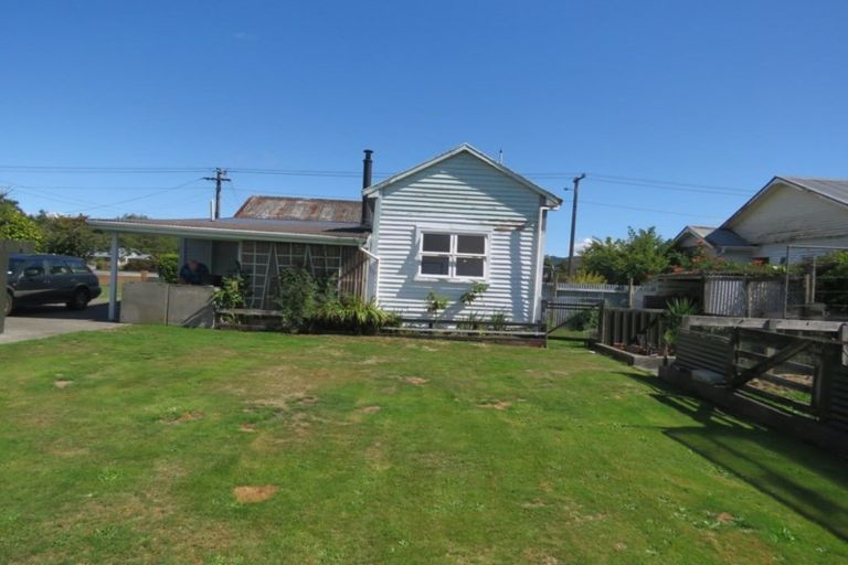 Photo of property in 111 Buller Road, Reefton, 7830