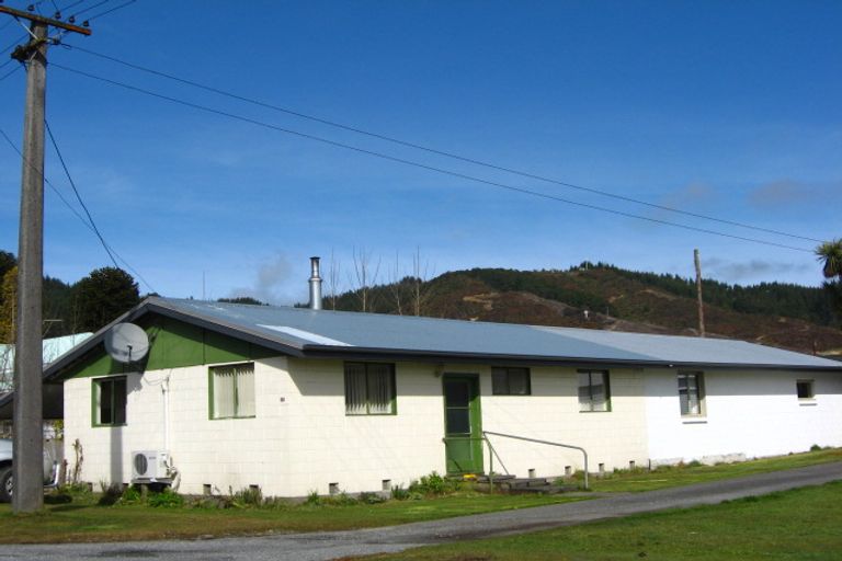 Photo of property in 78 Main Street, Reefton, 7830