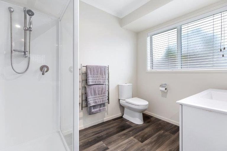 Photo of property in 2 Dayna Avenue, Ohauiti, Tauranga, 3112