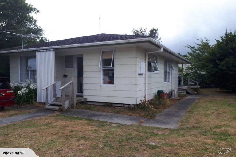 Photo of property in 12a Brown Grove, Fairfield, Lower Hutt, 5011