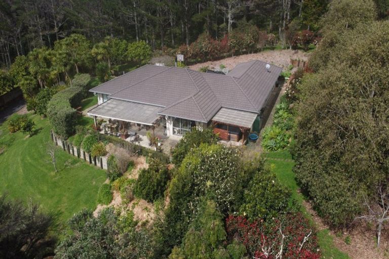 Photo of property in 42 Urumaraki Avenue, Helensville, 0800