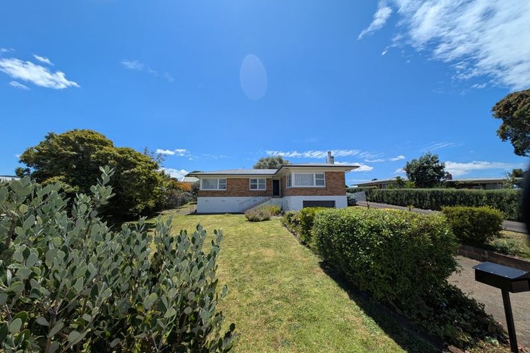 Photo of property in 9 Kowhai Park Road, Maunu, Whangarei, 0110