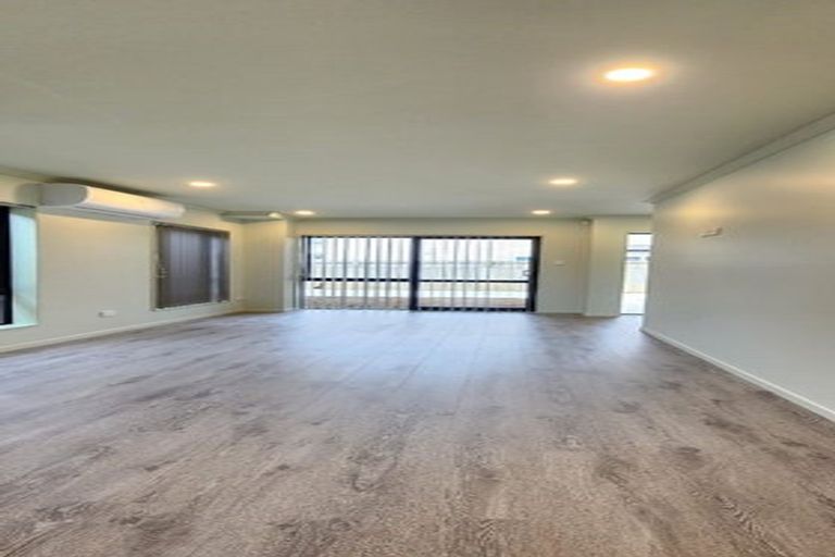 Photo of property in 36a Pah Road, Papatoetoe, Auckland, 2025