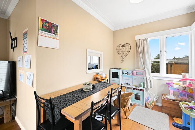 Photo of property in 67 Lake Crescent, Hamilton Lake, Hamilton, 3204