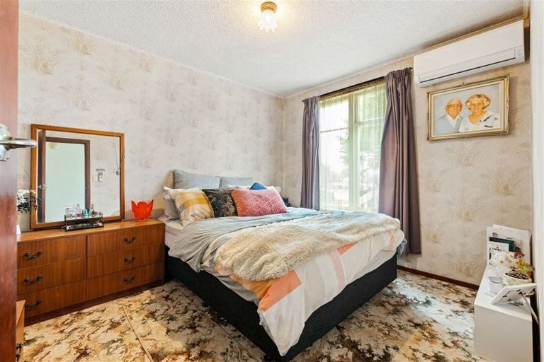 Photo of property in 318 Swanson Road, Henderson, Auckland, 0610