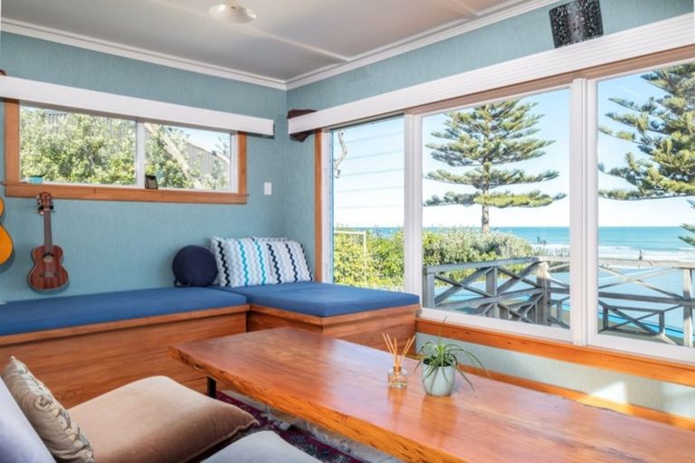 Photo of property in 12 Makorori Beach Road, Makorori, Gisborne, 4073
