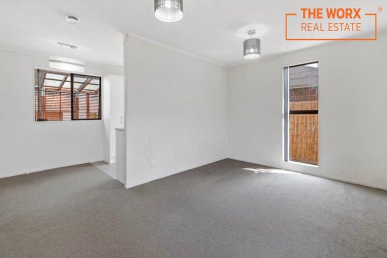 Photo of property in 1/181 Finlayson Avenue, Clendon Park, Auckland, 2103